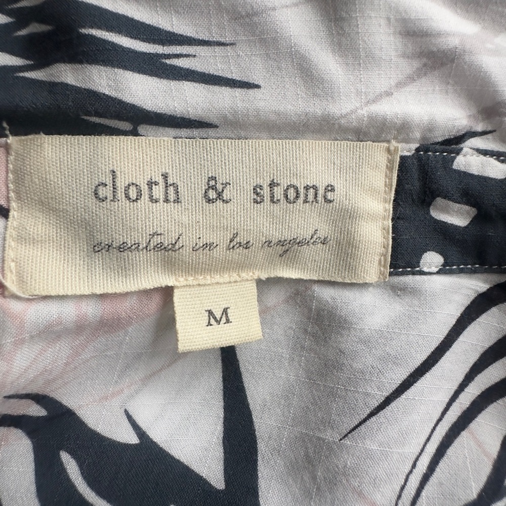 Cloth & Stone Palm Leaf button-down top-Size M - Picture 4 of 6